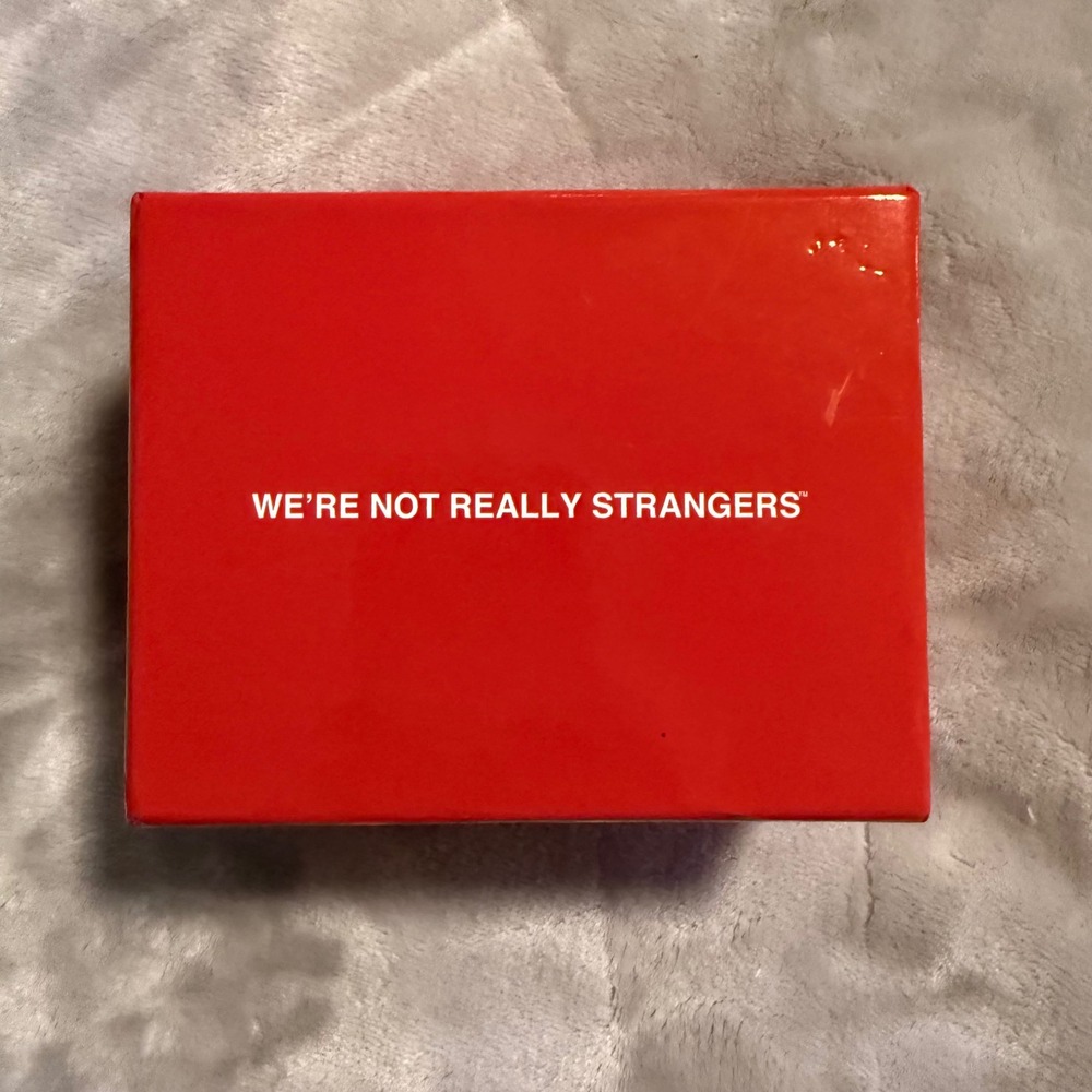 WE'RE NOT REALLY STRANGERS Card Game Original Red Box‎ Complete Set, Open box